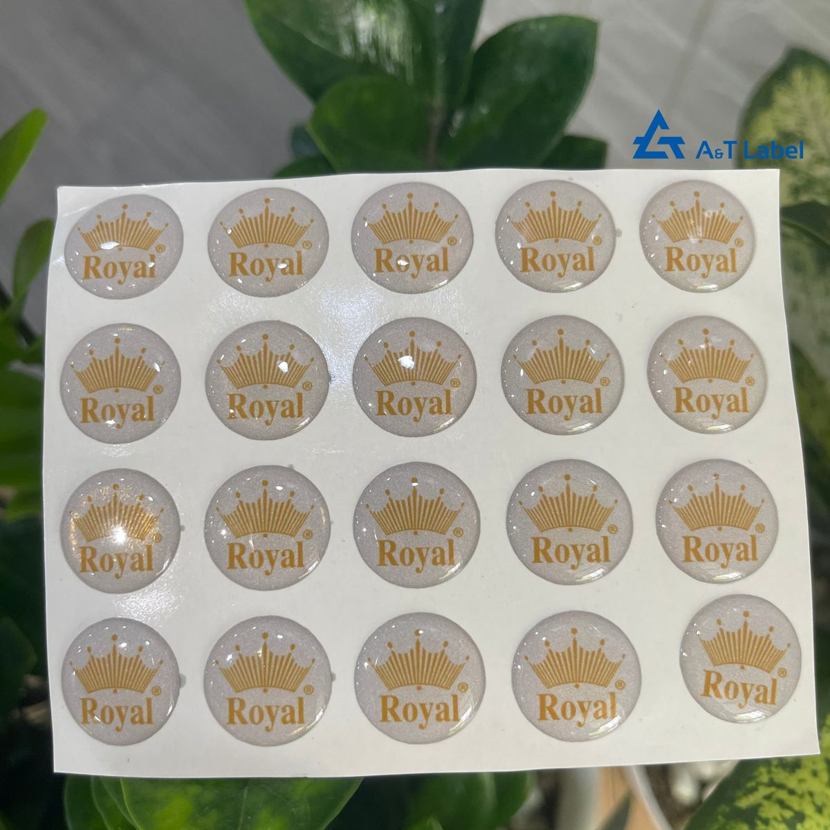 Mẫu tem nhựa phủ epoxy logo tròn