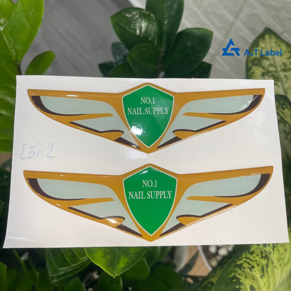 Mẫu tem nhựa phủ epoxy logo thương hiệu